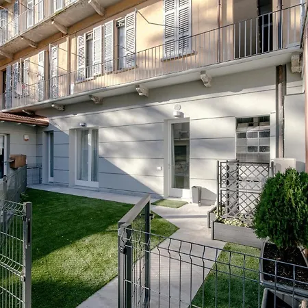 Borgovico Garden - The House Of Travelers *