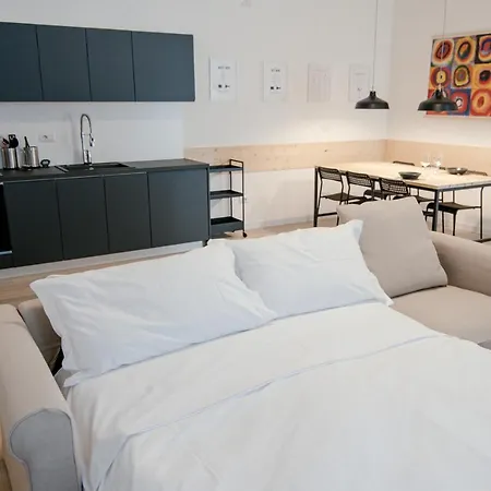 Borgovico Garden - The House Of Travelers * 科莫