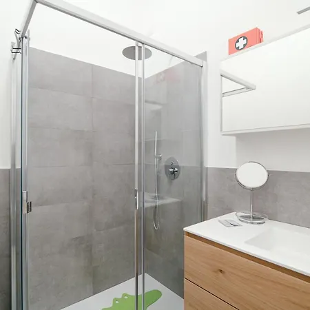 Borgovico Garden - The House Of Travelers * 科莫