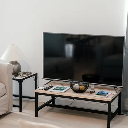 Borgovico Garden - The House Of Travelers *