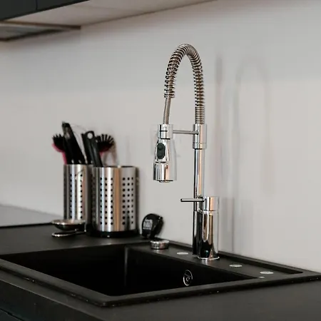 דירה Borgovico Garden - The House Of Travelers