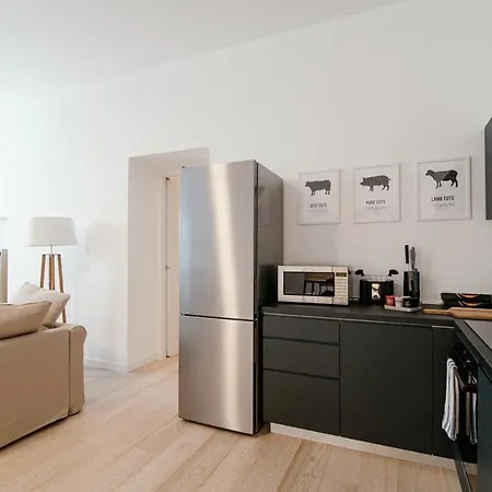 Borgovico Garden - The House Of Travelers *