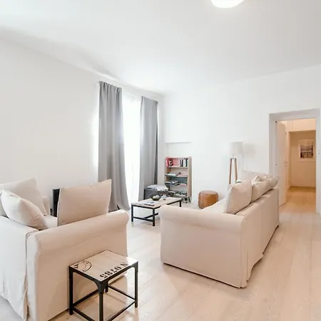 شقة Borgovico Garden - The House Of Travelers *